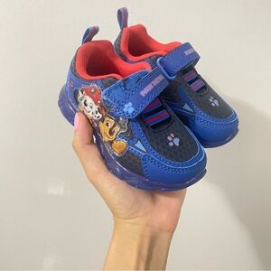 Paw Patrol Royal Blue and Red toddler Light-Up Sneakers (size 6.5 toddler)